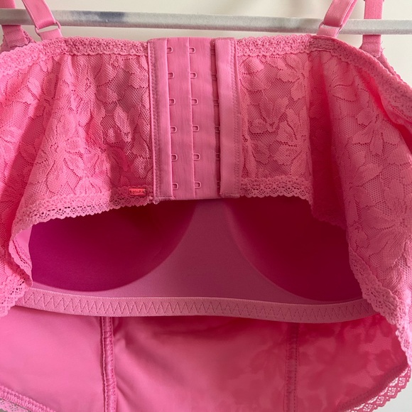 VS Pink Corset Bra - Picture 8 of 10